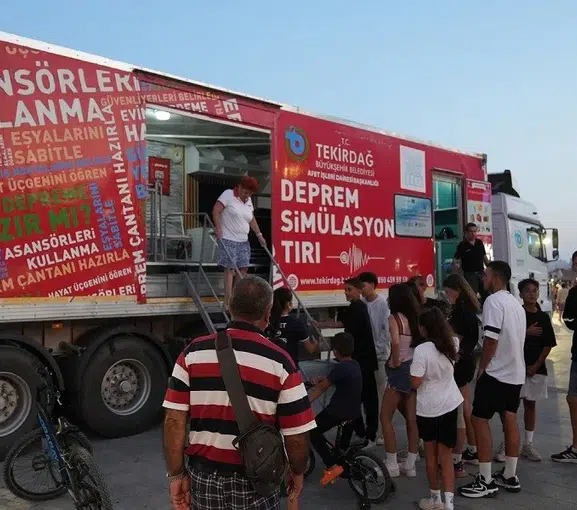 Mürefte depreminin acı yıl dönümünde afet bilinci eğitimi
