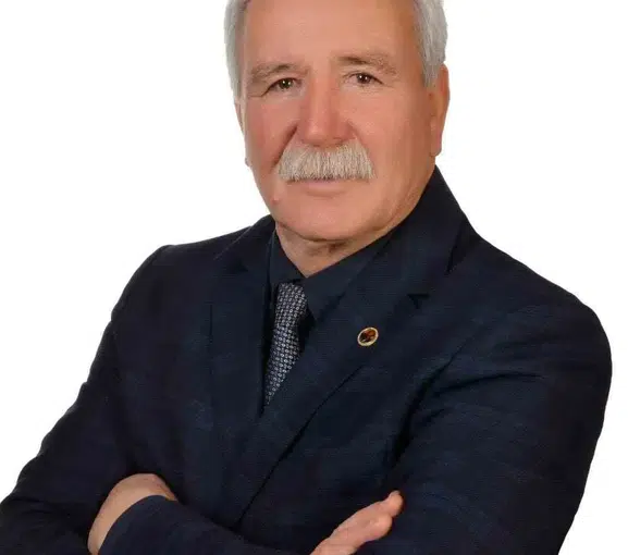 Pınarbaşı Belediye Başkanı Deniz Yağan CHP’den ayrıldı
