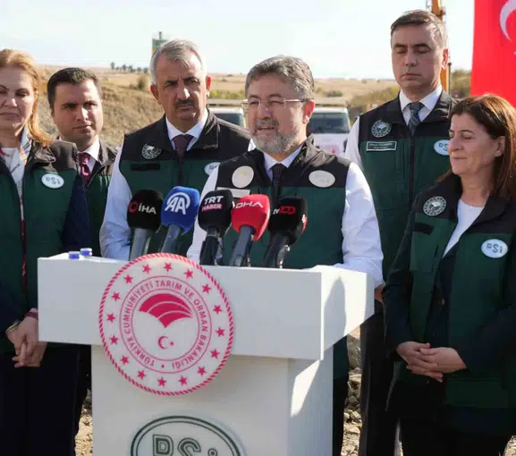 Edirne'nin tarımsal geleceği için kritik uyarı: Bakan Yumaklı'dan zamanla yarış mesajı