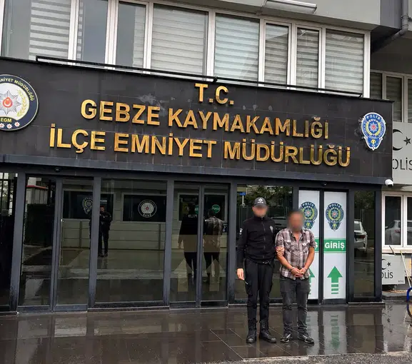 Kocaeli'de uzun süredir aranan firari hükümlü operasyonla kıskıvrak yakalandı