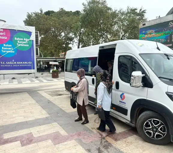 Sındırgı'da sağlık seferberliği: Kırsaldaki kadınlar için ulaşım engeli kalktı
