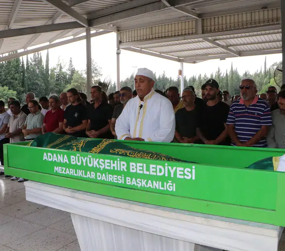 Genç futbolcu Tolga Kalender son yolculuğuna uğurlandı