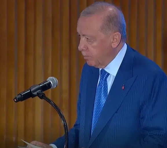 Erdoğan'dan küresel iklim zirvesinde gerçekçi çözüm çağrısı: Antalya COP31 için geri sayım başladı