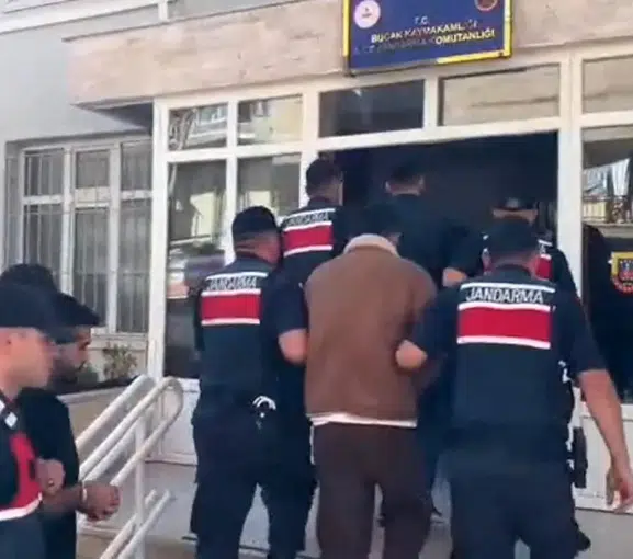Yarım milyar liralık yasa dışı bahis ağı çökertildi: 11 kişi kıskıvrak yakalandı