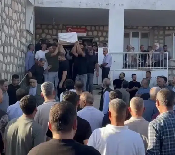 Denizden gelen acı haber Nusaybin'i yasa boğdu: Mehmet Bayhan son yolculuğuna uğurlandı