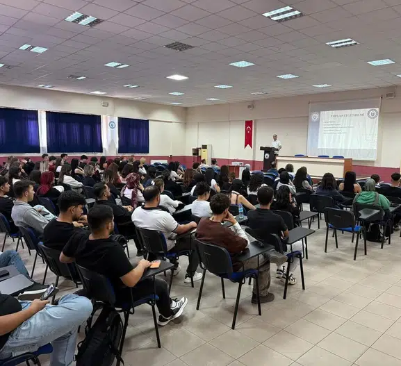 Bozdoğan MYO'da yeni dönem heyecanı: Öğrencilere kritik dijital güvenlik uyarısı