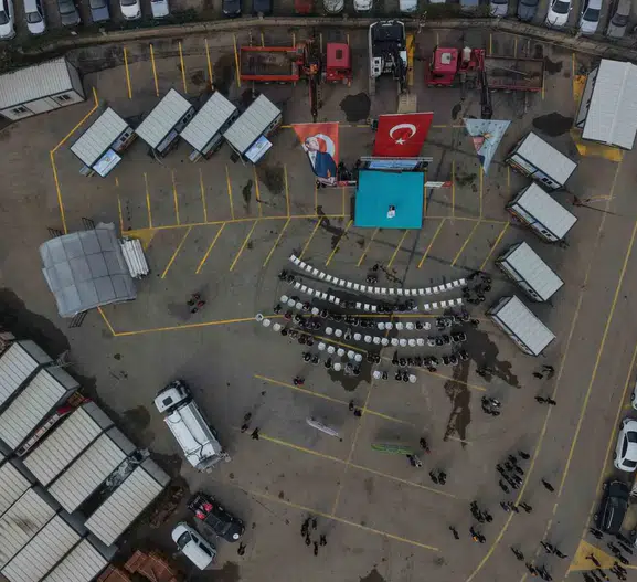 Düzce'de tarımsal kalkınma hamlesi: 48 çiftçiye sera, 8 ilçeye mobil mutfak