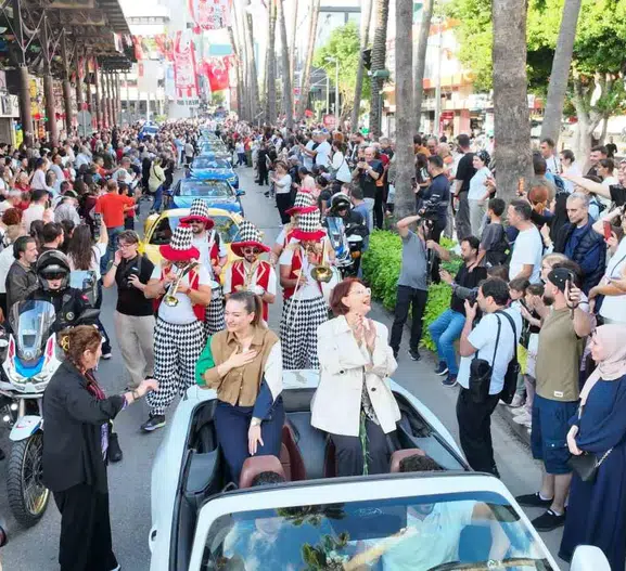 Antalya'da sinema şöleni başlıyor: Altın Portakal bu yıl DAİMA mottosuyla perdelerini açıyor