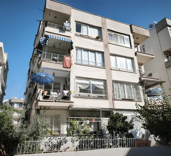 Mersin'de korku dolu gece: 40 kişi evlerinden tahliye edildi