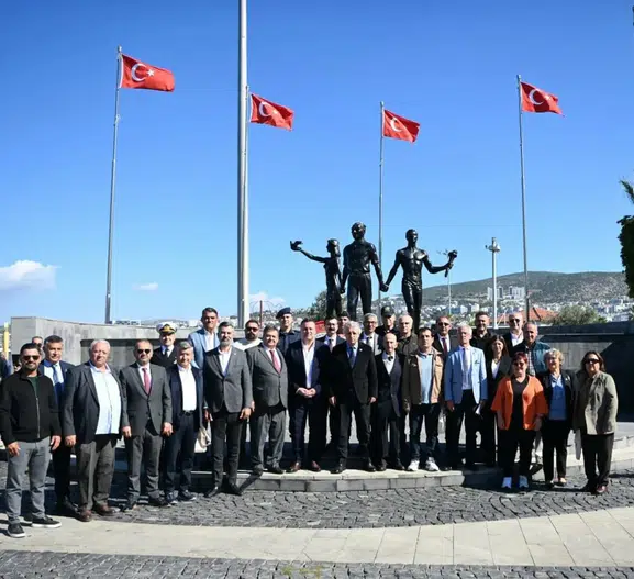 Kuşadası'nda demokrasinin temel taşları bir araya geldi: Muhtarlar Günü coşkuyla kutlandı