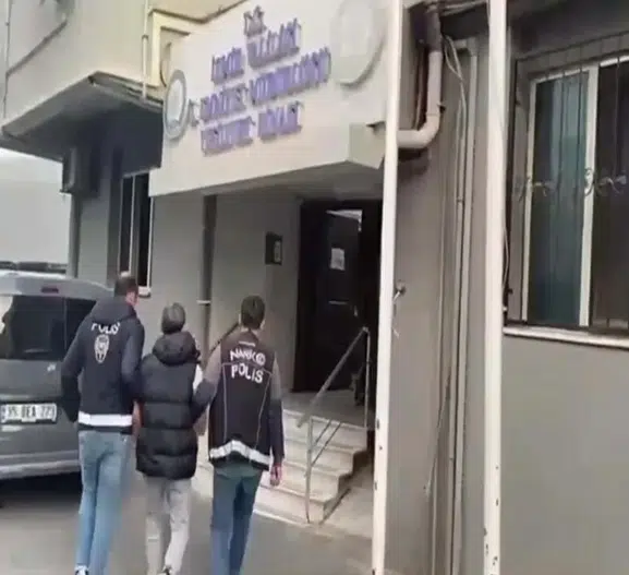 İzmir merkezli dev yasadışı bahis operasyonunda 1.8 milyarlık vurgun ortaya çıktı