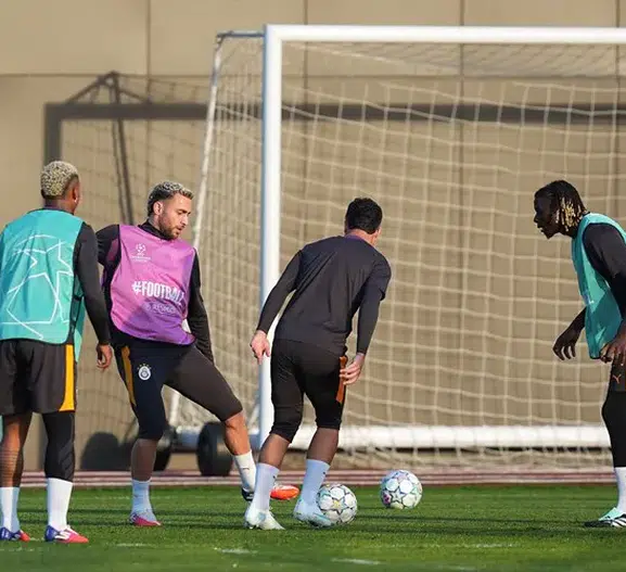 Dev randevu öncesi Florya'da kritik mesai: Aslan Barcelona'yı bekliyor