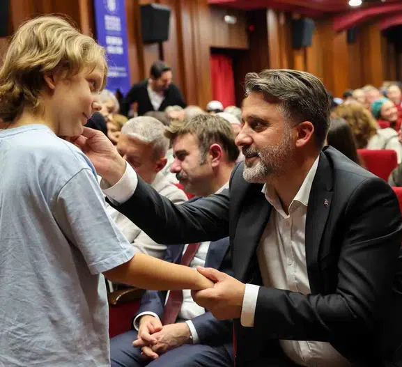Bursa'nın fetih kutlamalarında Kosova rüzgarı: Şeçer Pare sahneye taşındı
