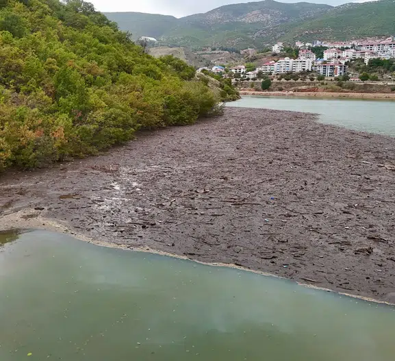 Munzur ve Pülümür'ün taşıdığı atıklar Uzunçayır'da alarm veriyor