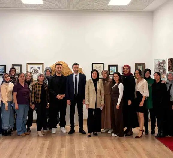 Safranbolu'da Cumhuriyet coşkusu sanatla taçlandı: 103. yıla özel dev buluşma