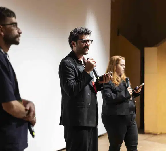 Altın Portakal'da vicdanın sesi: Savaşın gölgesinde çekilen filmler dünya sahnesinde