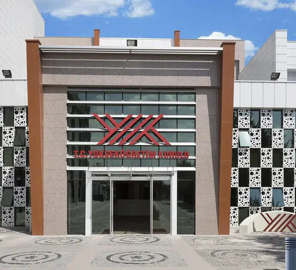 Bilgi Üniversitesi öğrencileri için sınav belirsizliği bitti