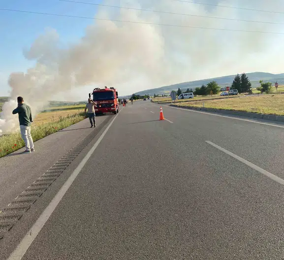 Kilis yolunda otomobil tarlaya uçtu 7 yaralı