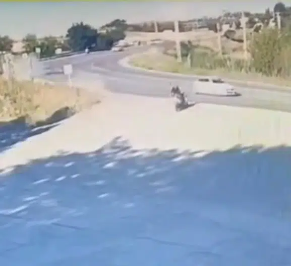 Adıyaman yolunda motosiklet kazası 18 yaşındaki sürücü hayatını kaybetti