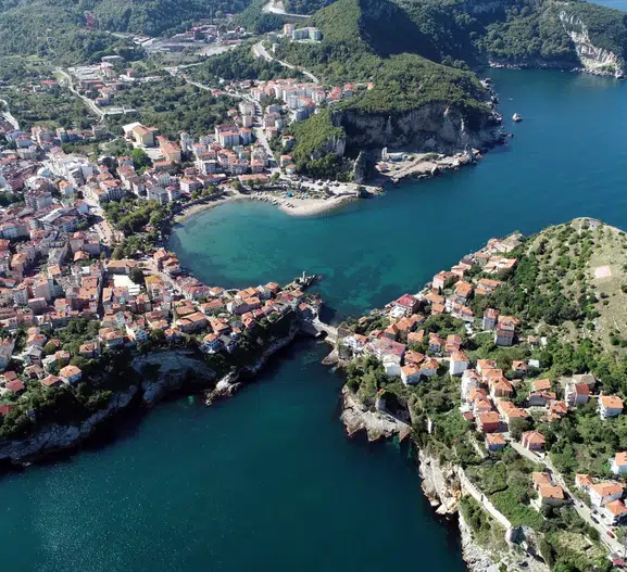 Amasra bayramda kendi nüfusunun 75 katı ziyaretçi ağırlayacak