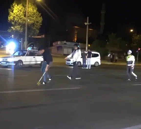 Kilis’te tır ve motosiklet çarpıştı İki yaralı