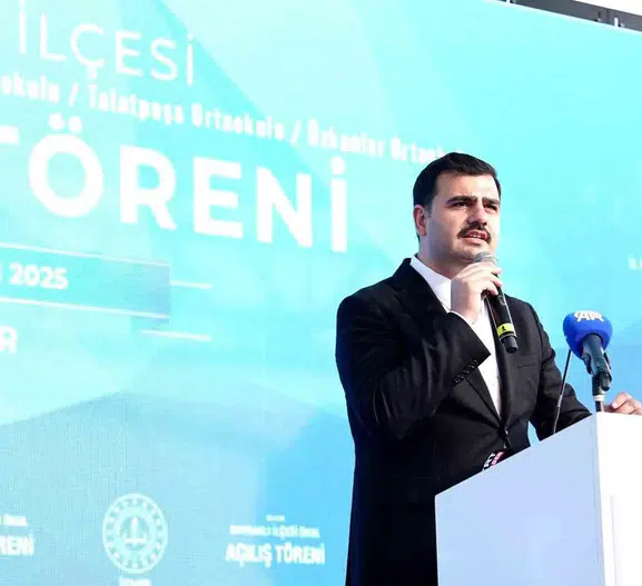 Eyyüp Kadir İnan'dan Özgür Özel'e sert yanıt