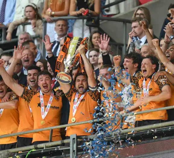 Acun Ilıcalı’nın takımı Hull City İngiltere’nin zirvesine çıktı