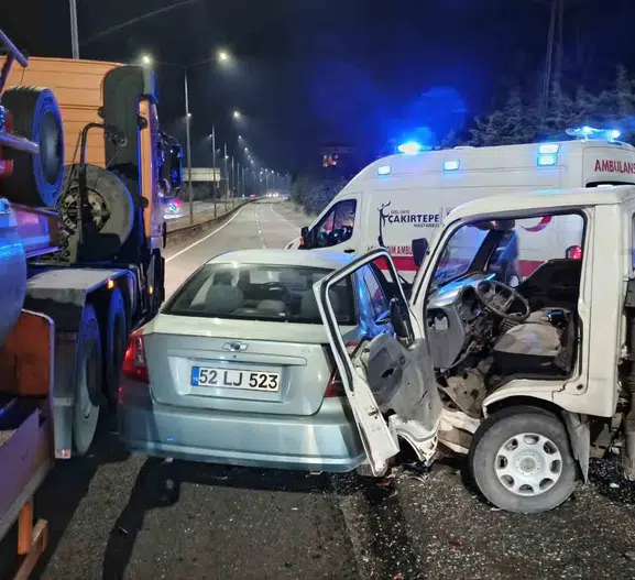 Ünye’deki kavşak kazasında bir kişi yaşamını yitirdi