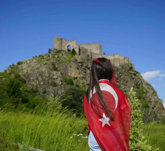 Dağcılar Kov Kalesi’nde A Milli Takım için zirve yaptı