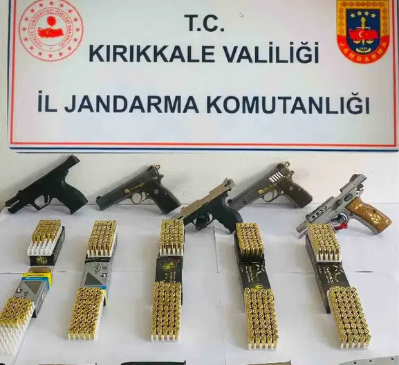 Kırıkkale'de düğünde rastgele ateş açan üç kişi yakalandı