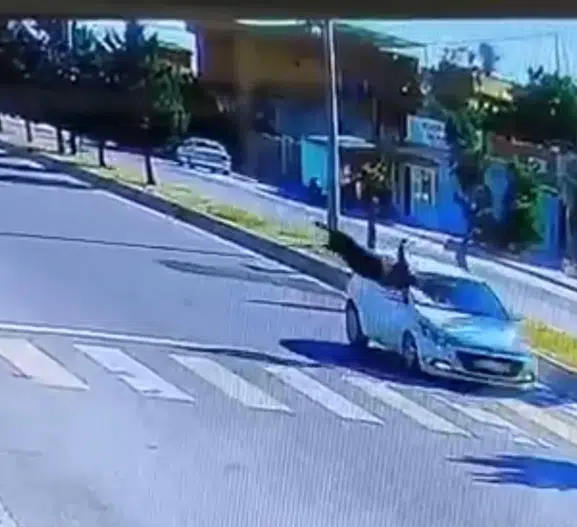 Ceylanpınar'da korkutan kaza güvenlik kamerasına yansıdı