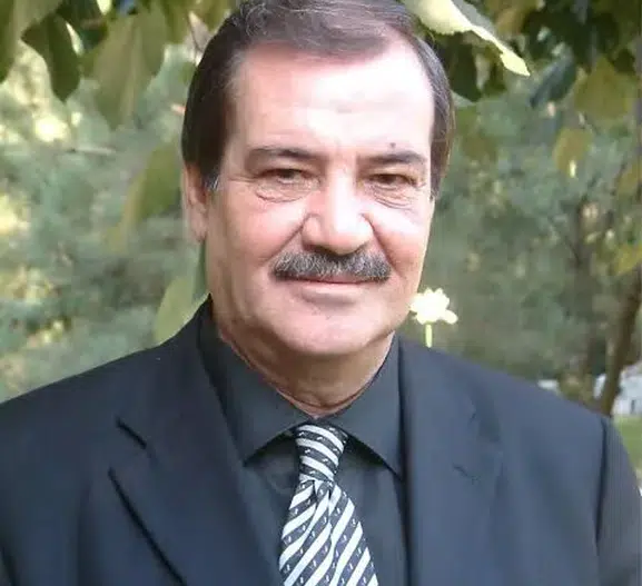 Kuşadası eski belediye başkanı Engin Berberoğlu yaşamını yitirdi