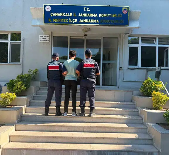 Çanakkale’de tarım arazisi yangınına yol açan operatör yakalandı
