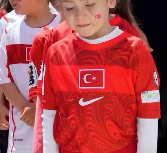 Kayserili çocuklardan A Milli Takıma özel Dünya Kupası klibi