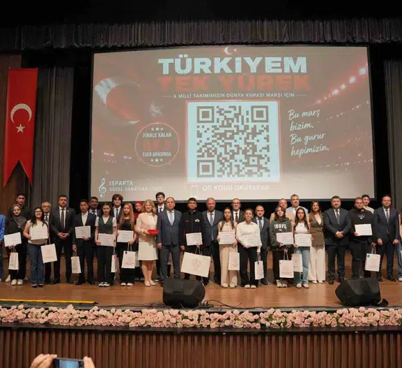 Isparta’da gençler gelecek hedeflerini özgeçmişleriyle anlattı