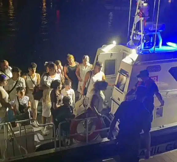 Fethiye açıklarında göçmen kaçakçılarına operasyon