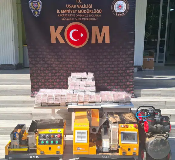 Uşak polisinden kaçak sigara operasyonu