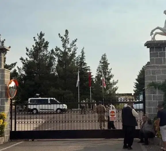 Halı sahadaki tartışma üç ilin hipodromuna kanlı kavgayla sıçradı