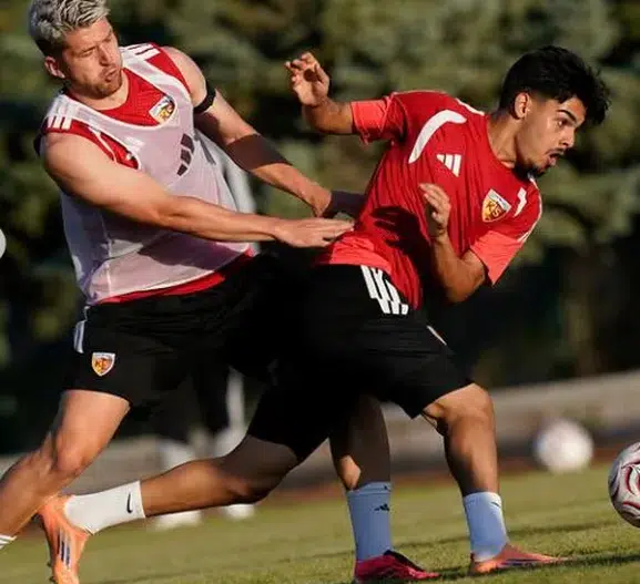 Kayserispor yeni sezon hazırlıklarını kendi tesislerinde sürdürüyor