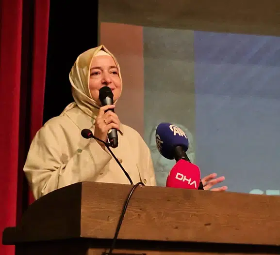 AK Parti Genel Başkan Yardımcısı Kaya Düzce'de gündemi değerlendirdi