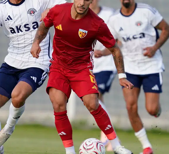 Erciyes kampında Kasımpaşa Kayseri ekibini tek golle geçti