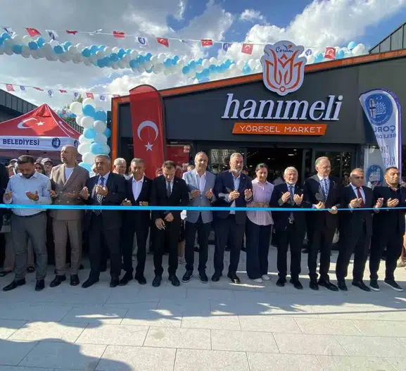 Çorum'da kadın üreticilerin ürünleri Hanımeli Market'te tüketiciyle buluşuyor