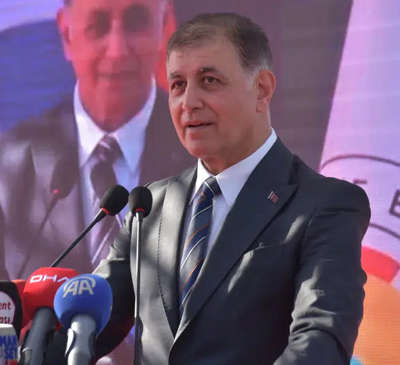 İzmir sanayinin kalbi olduğunu yeni binasıyla tescilledi