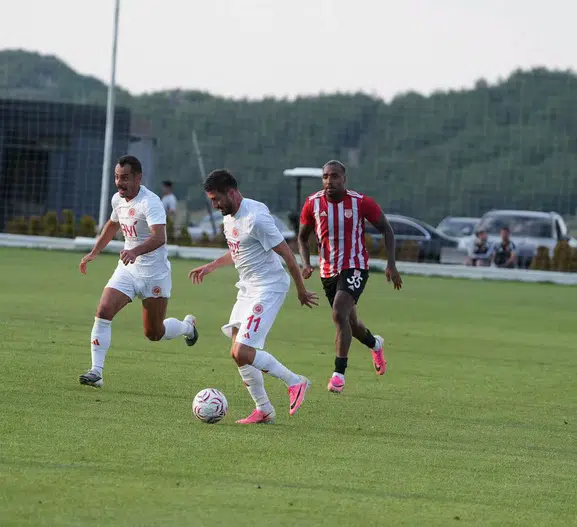 Erciyes kampında Pendikspor sahada farklı kazandı