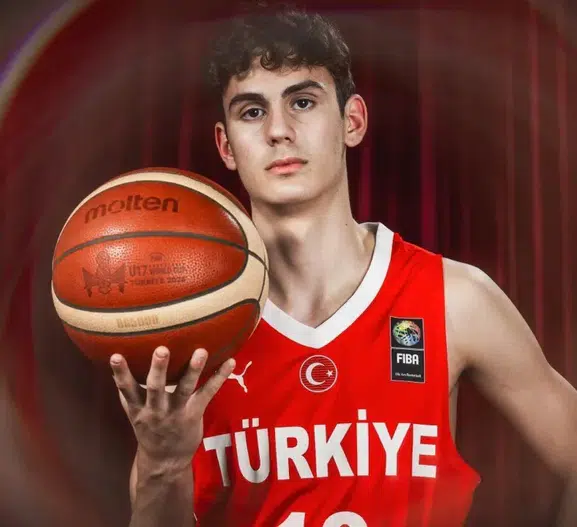 Ömer Kutluay aynı yaz iki büyük turnuvada devleşti