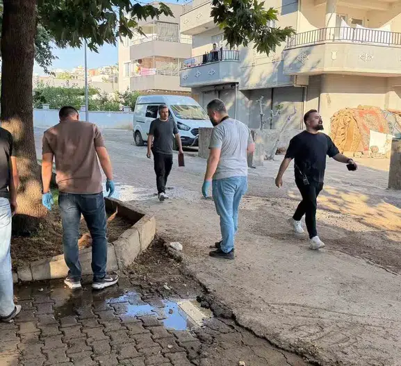 Siverek’te sokak ortasında silahlı kavga