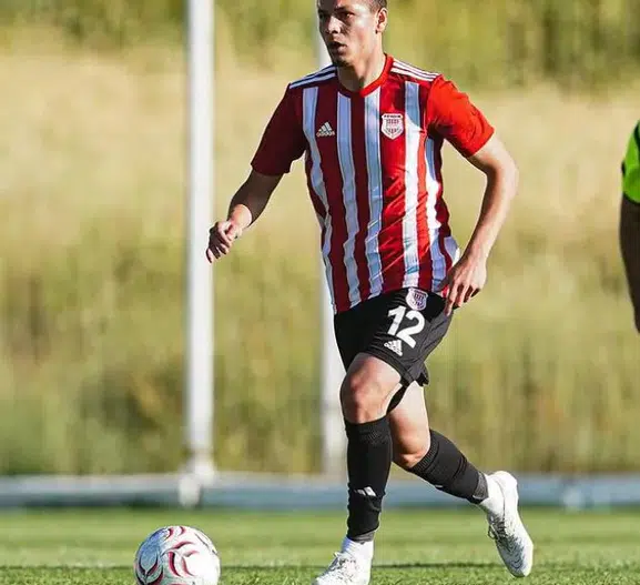 Ümraniyespor Kayseri kampında Pendikspor engelini geçti