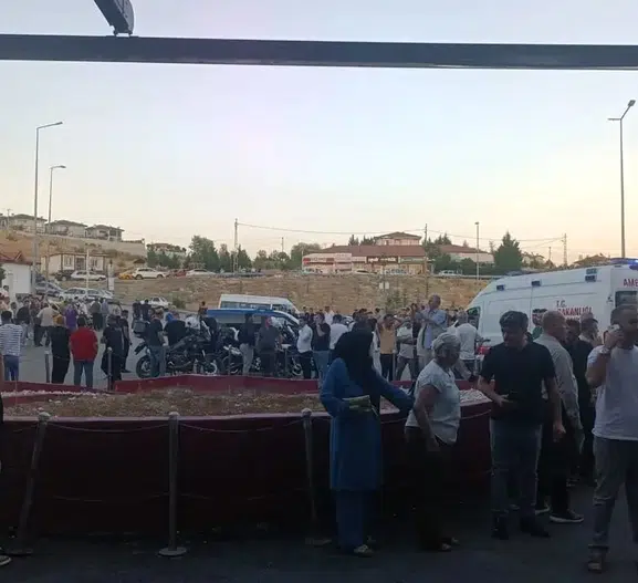 Ankara'da maden ocağında göçük 1 ölü 19 yaralı