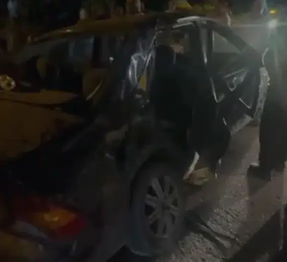 Kastamonu Cide yolunda gece yarısı otomobiller çarpıştı