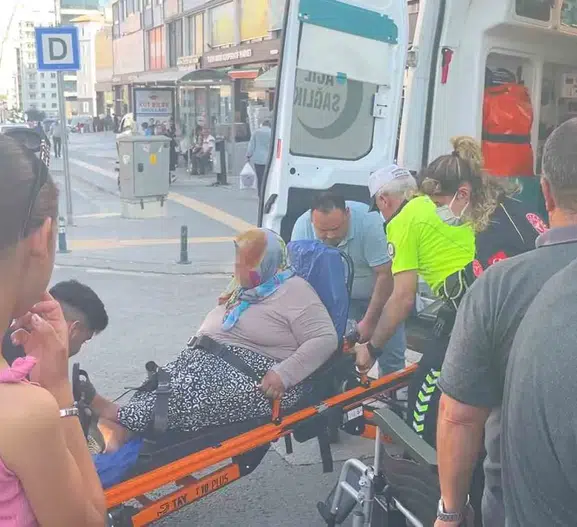 Niğde’de yaya geçidinde tekerlekli sandalyeli vatandaşa çarptılar